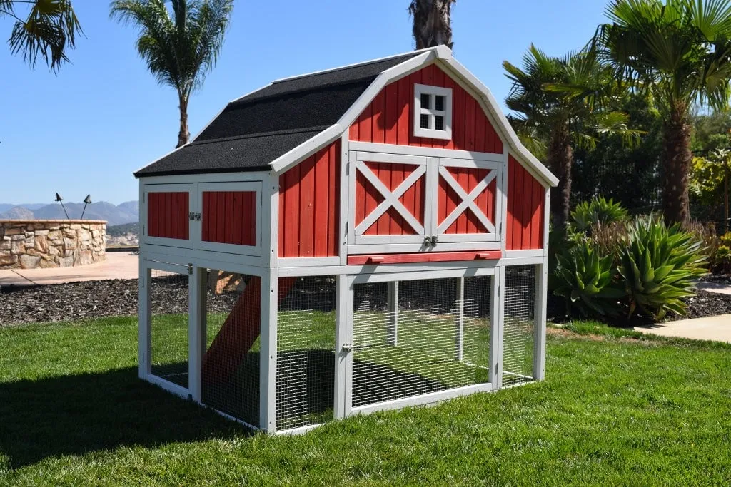 Rugged Ranch Omaha Chicken Coop